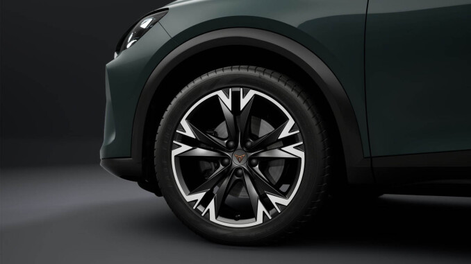 CUPRA Formentor 1.5 eHybrid 204 V1 5dr DSG Estate - Image 2